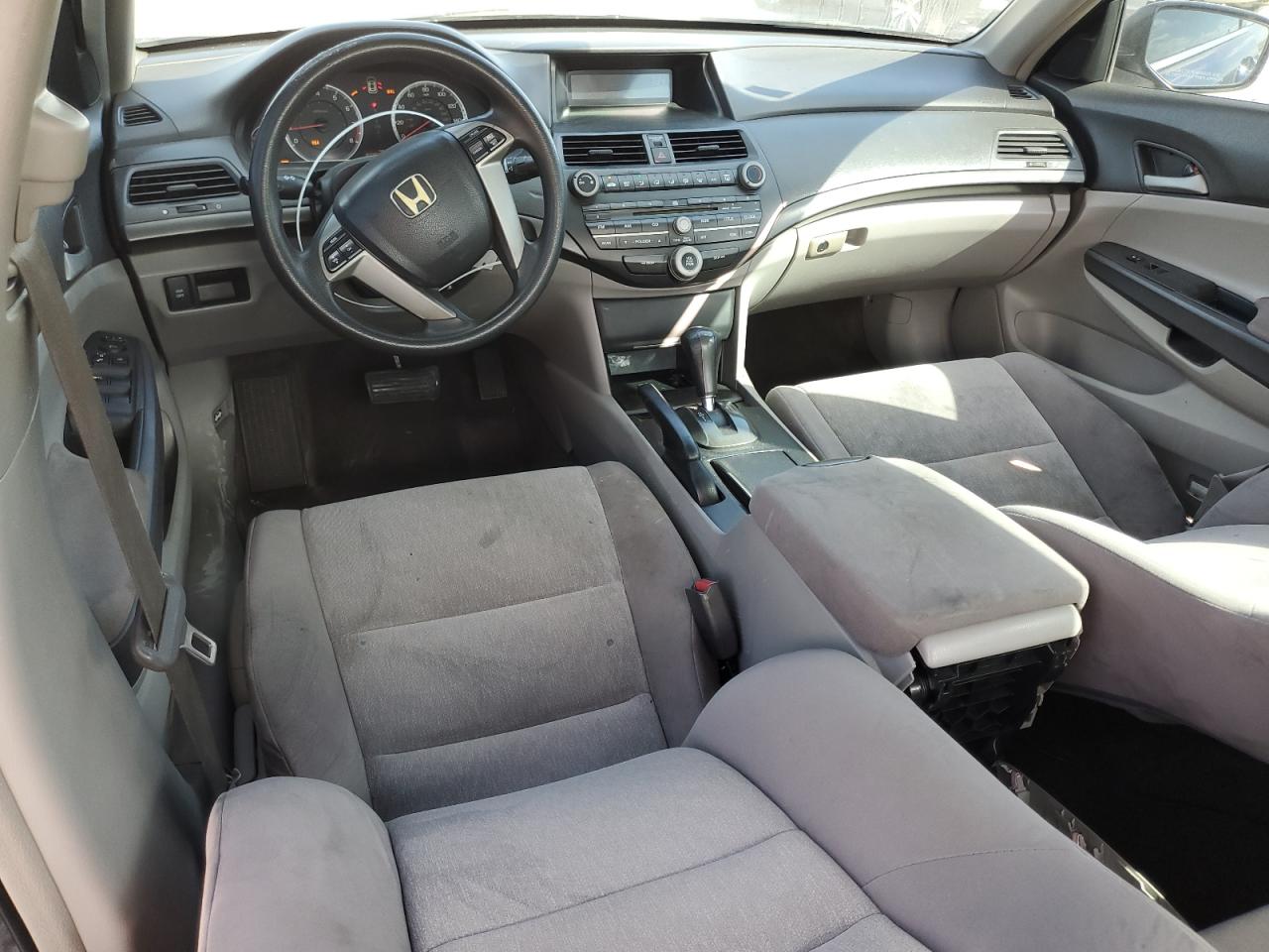 2009 Honda Accord - Image 8