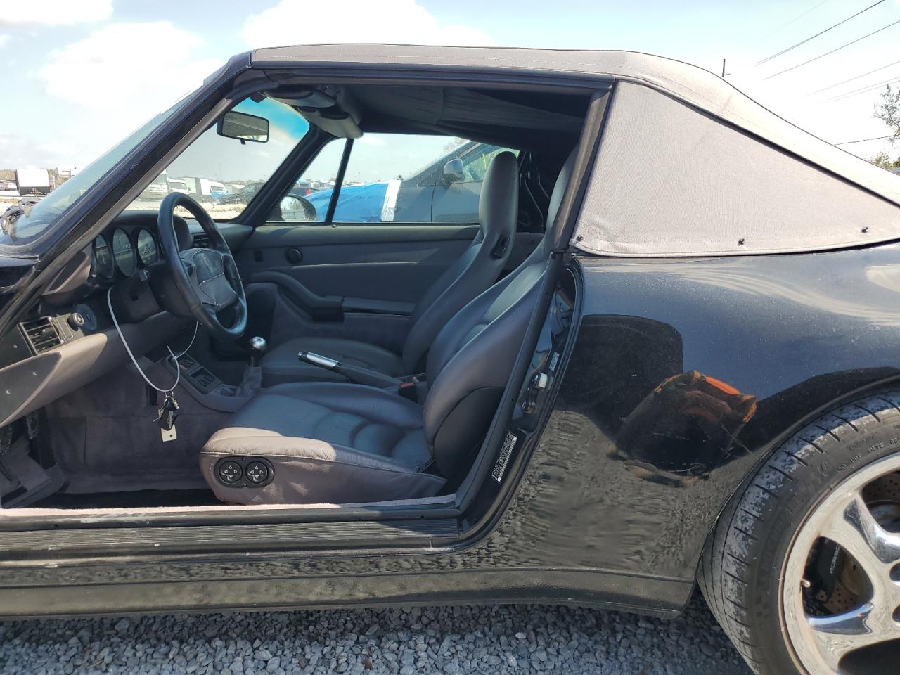 1997 Porsche 911 - Image 12