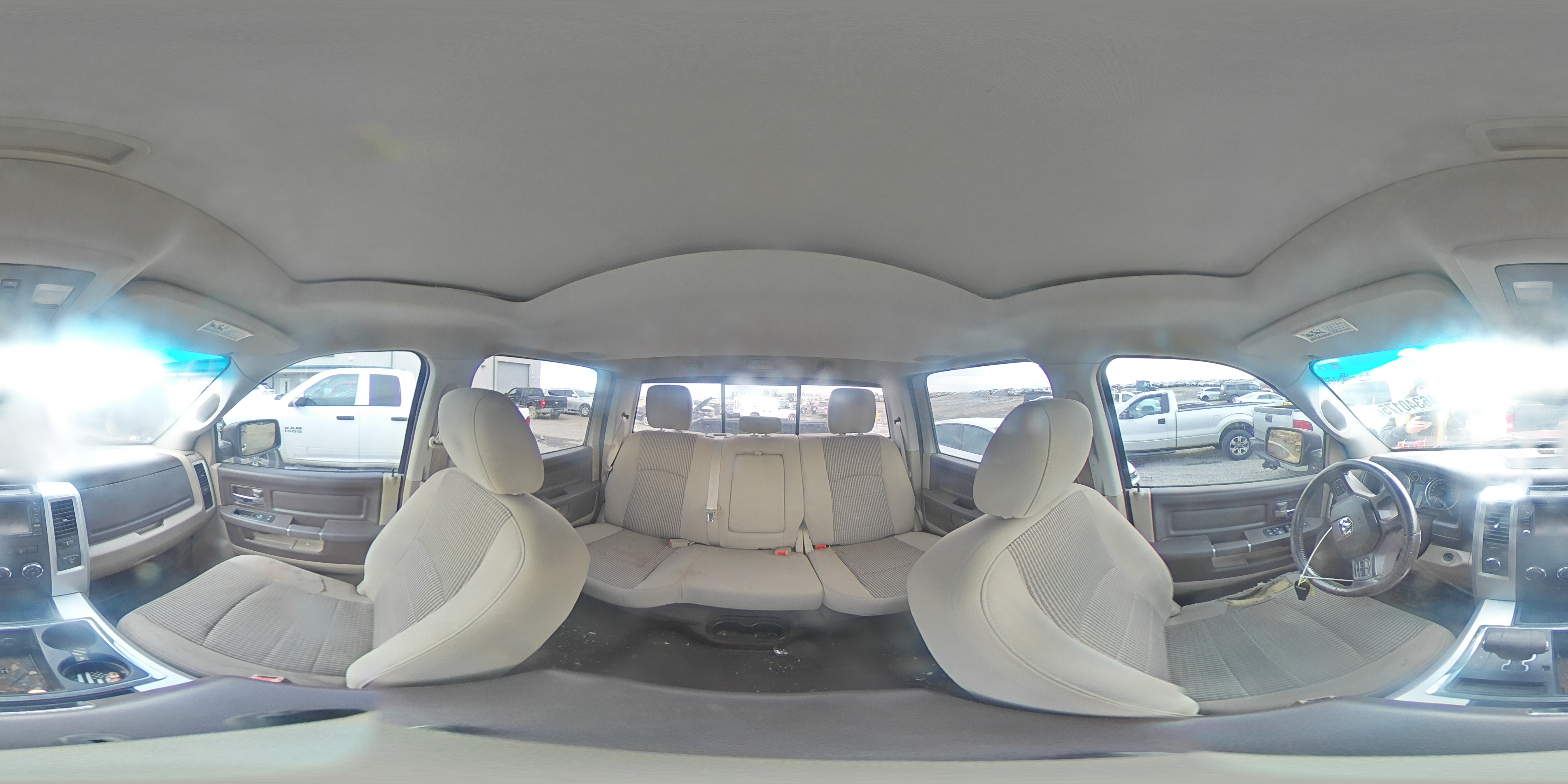 2012 Dodge RAM - Image 13