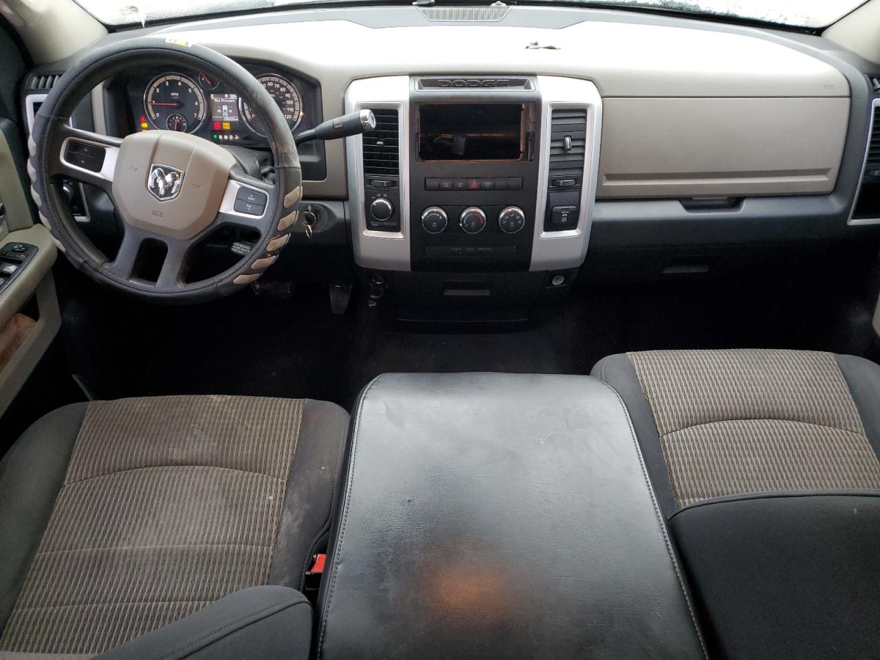 2010 Dodge RAM - Image 8