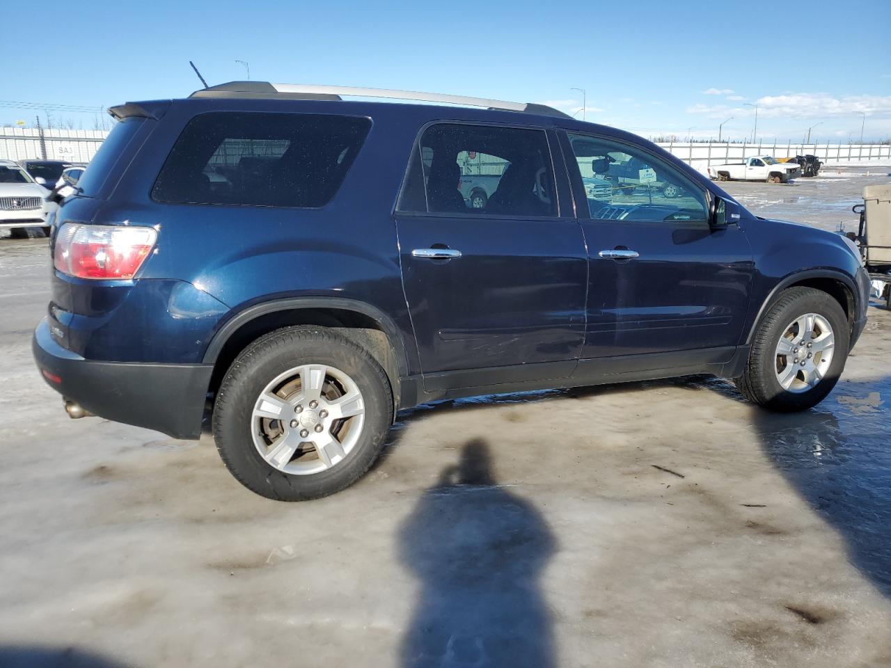 2012 GMC Acadia - Image 3