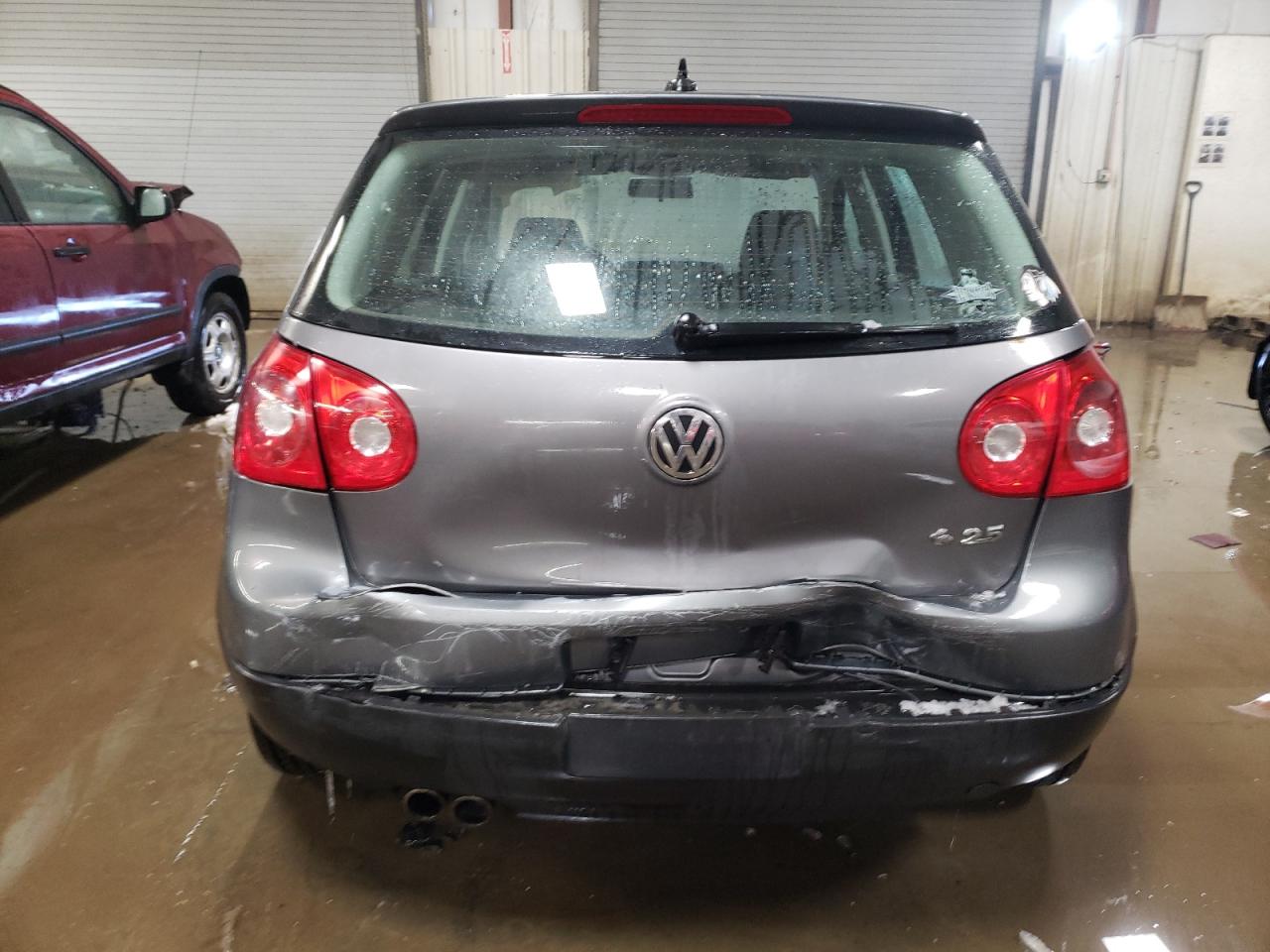 2008 Volkswagen Golf - Image 6