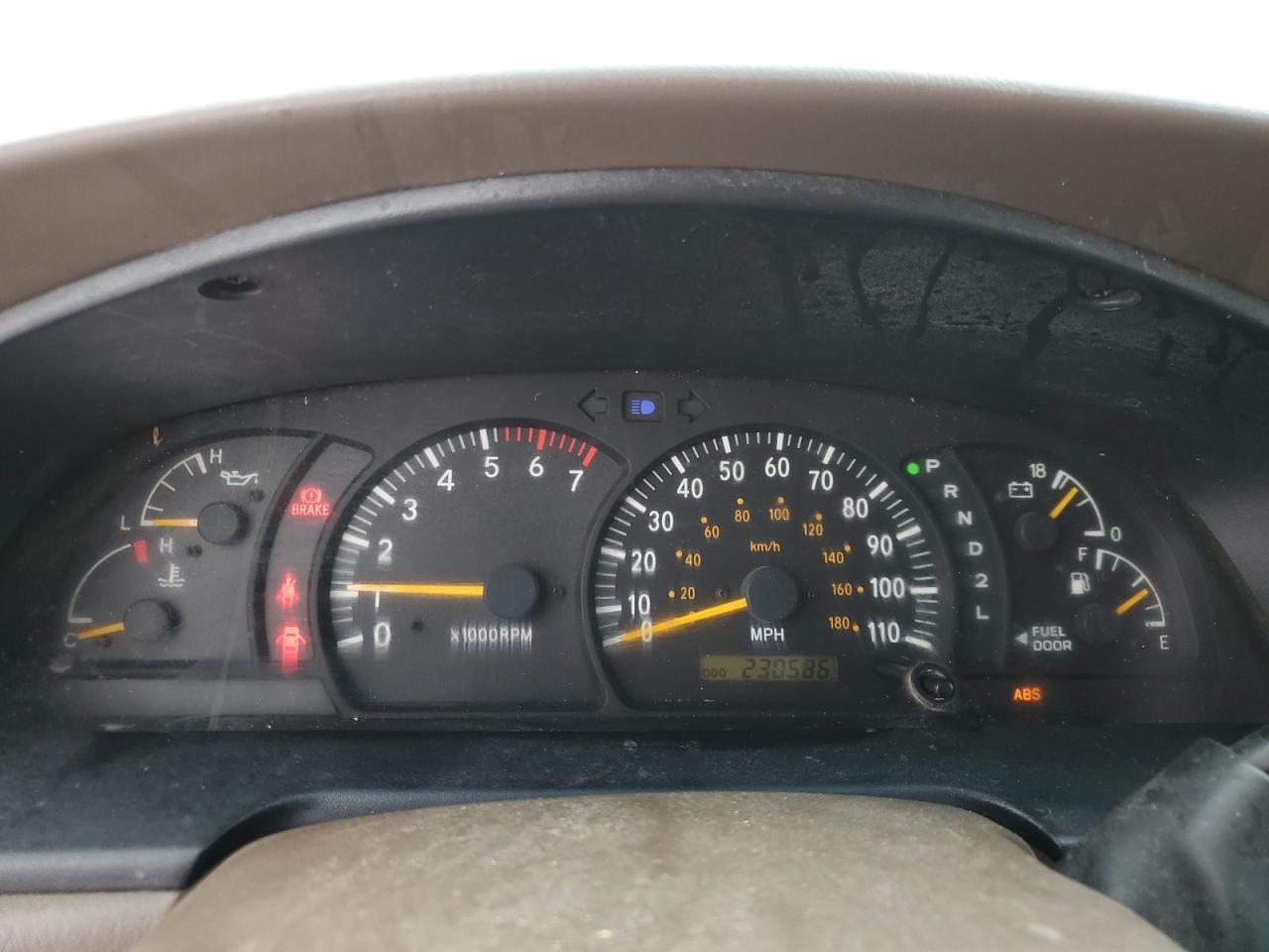 2004 Toyota Tundra - Image 9