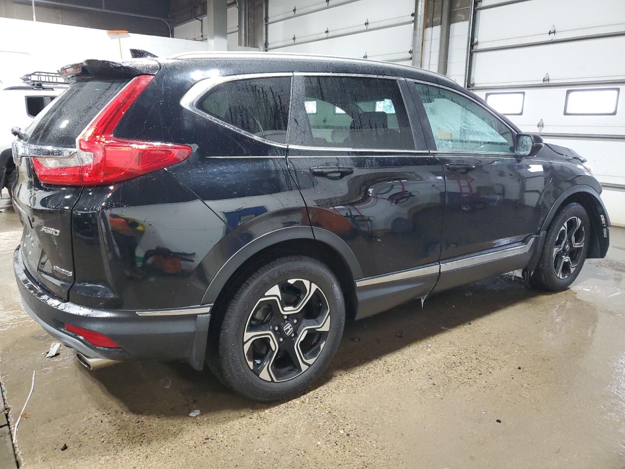 2017 Honda CR-V - Image 3