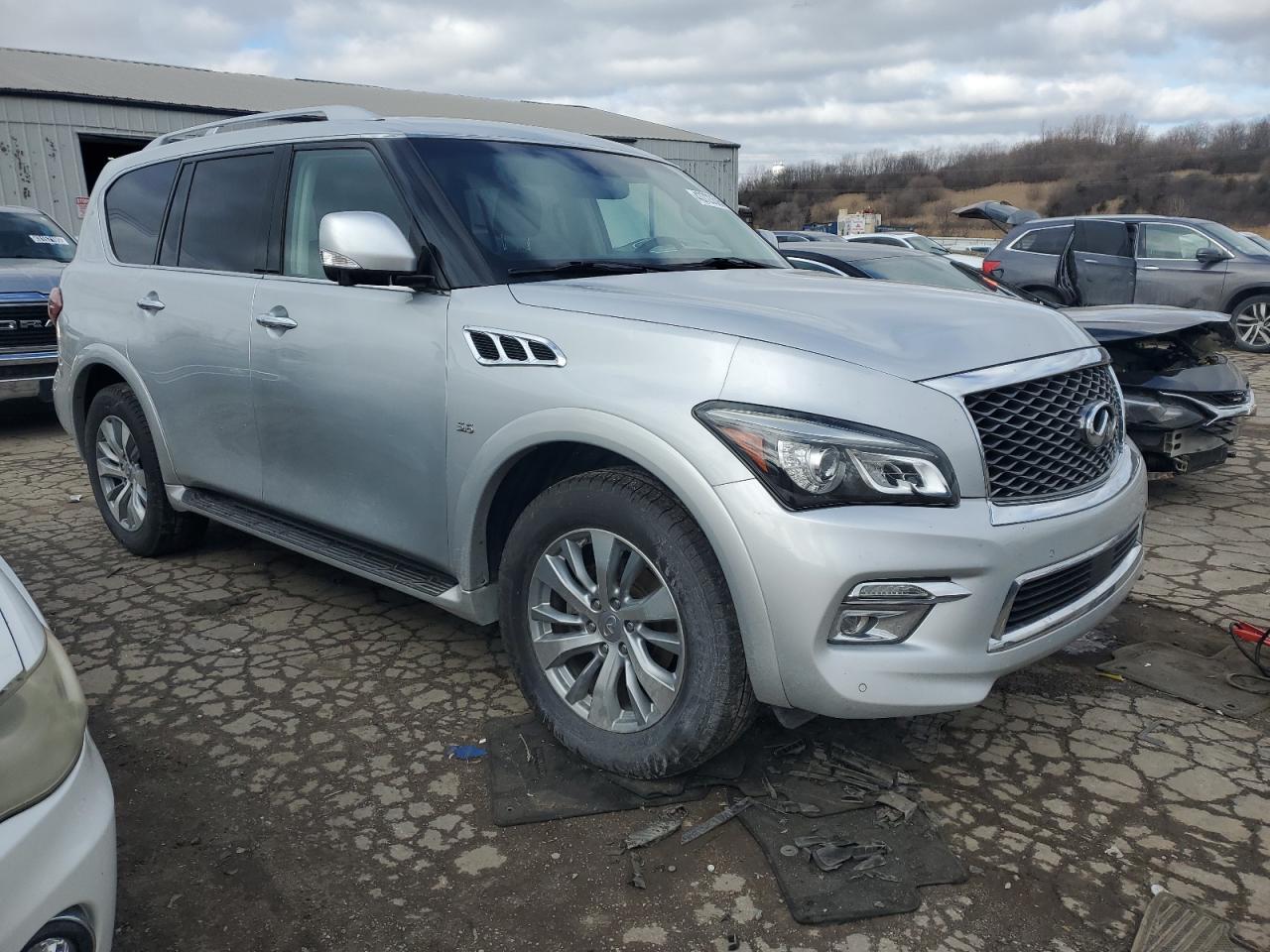 2015 Infiniti QX80 - Image 4