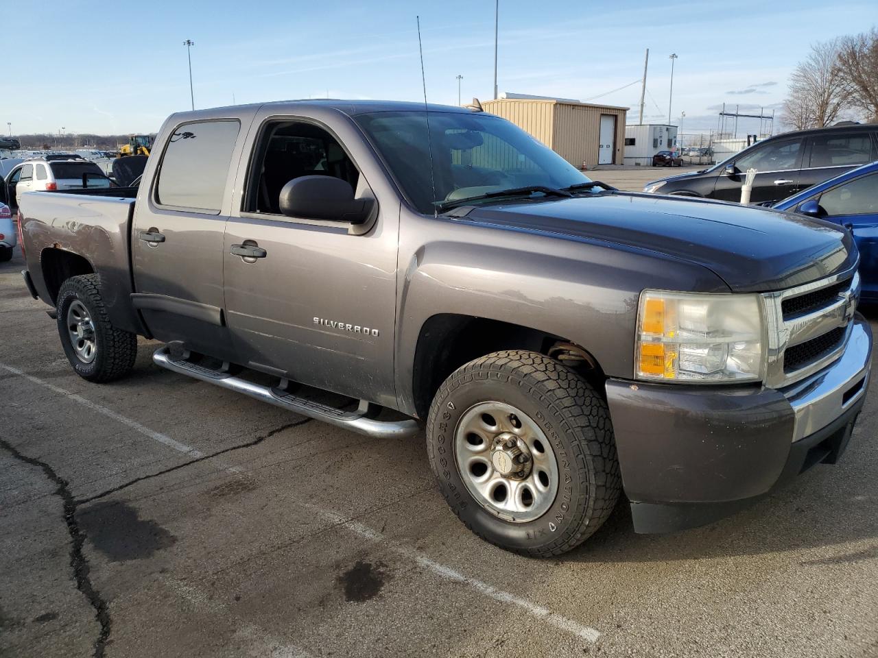2011 Chevrolet Silverado - Image 4