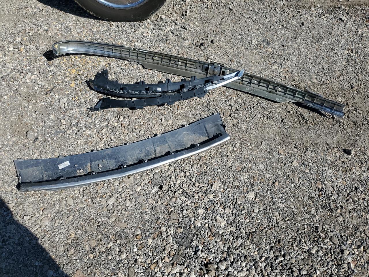 2000 Chevrolet Silverado K1500 VIN: 2GCEK19T7Y1190334 Lot: 63874765