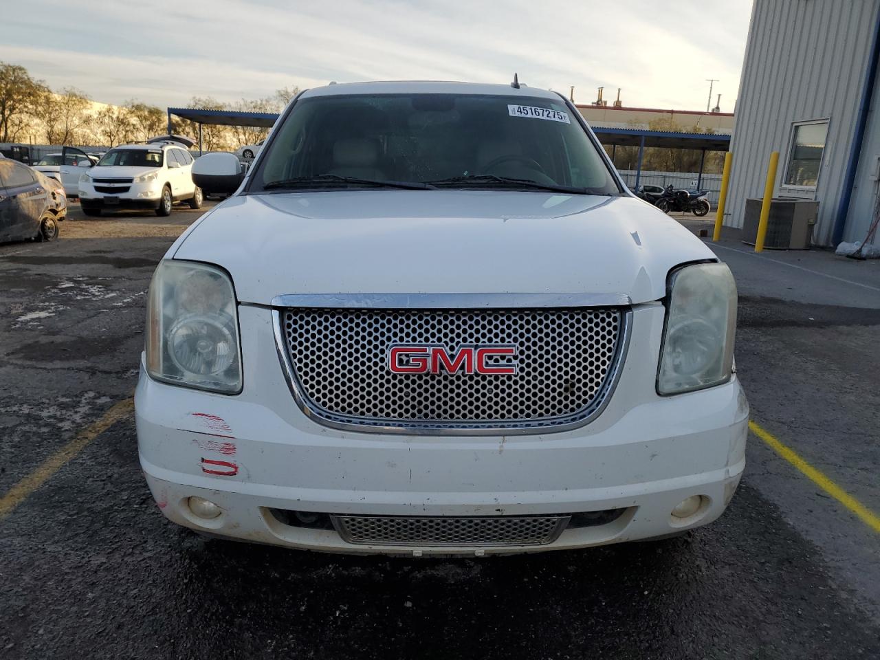 2010 GMC Yukon - Image 5