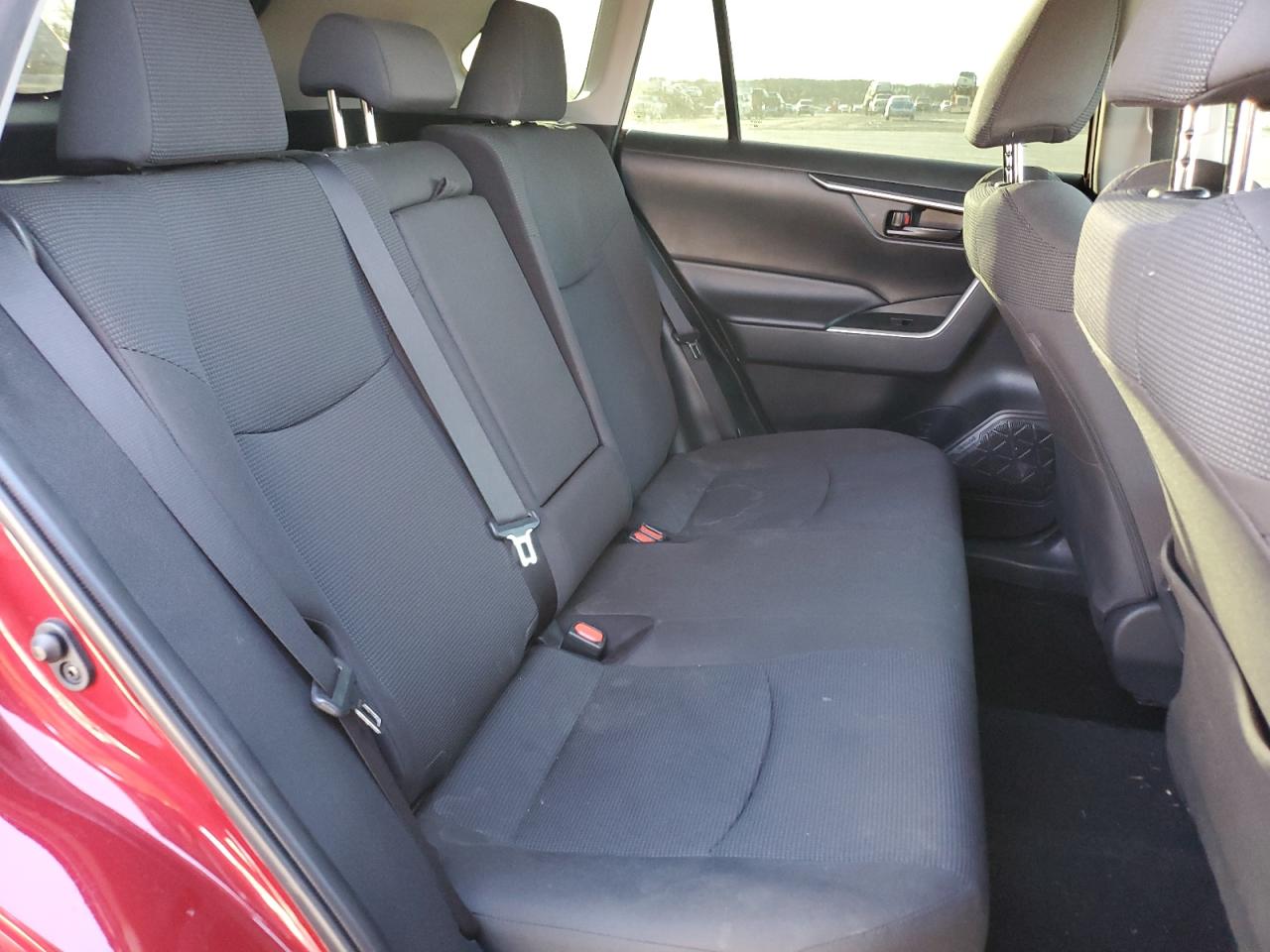 2020 Toyota RAV 4 - Image 12