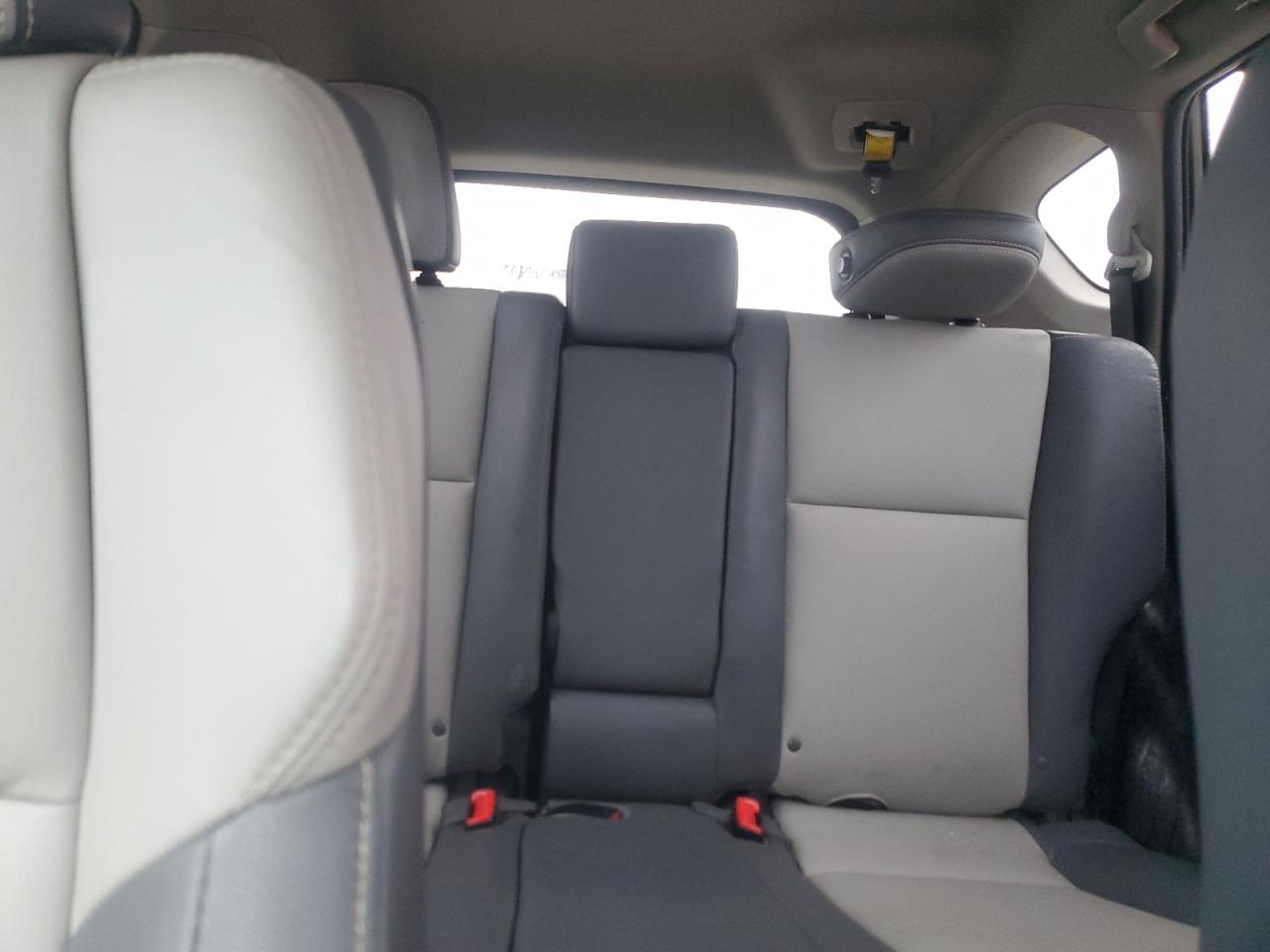 2013 Toyota RAV 4 - Image 10