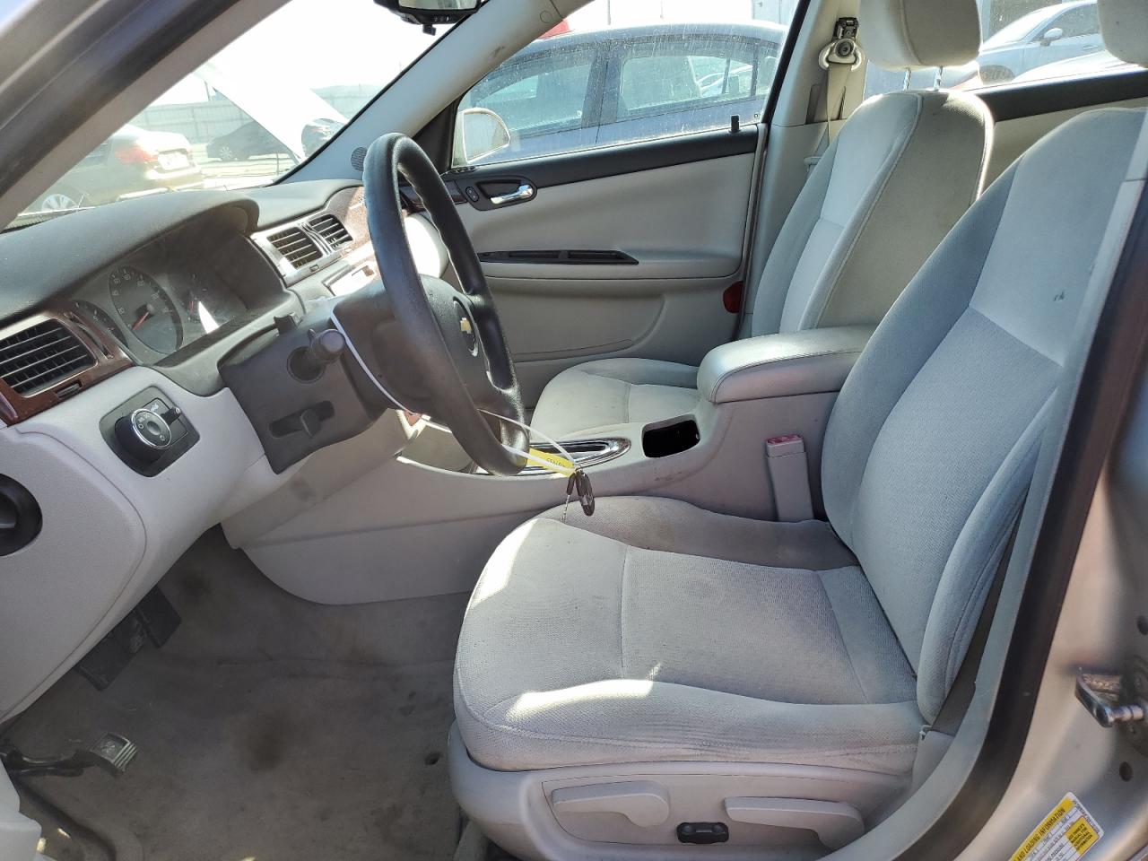 2008 Chevrolet Impala - Image 7
