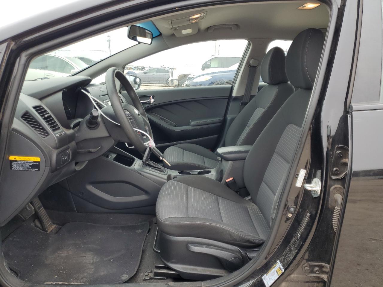 2016 Kia Forte - Image 7