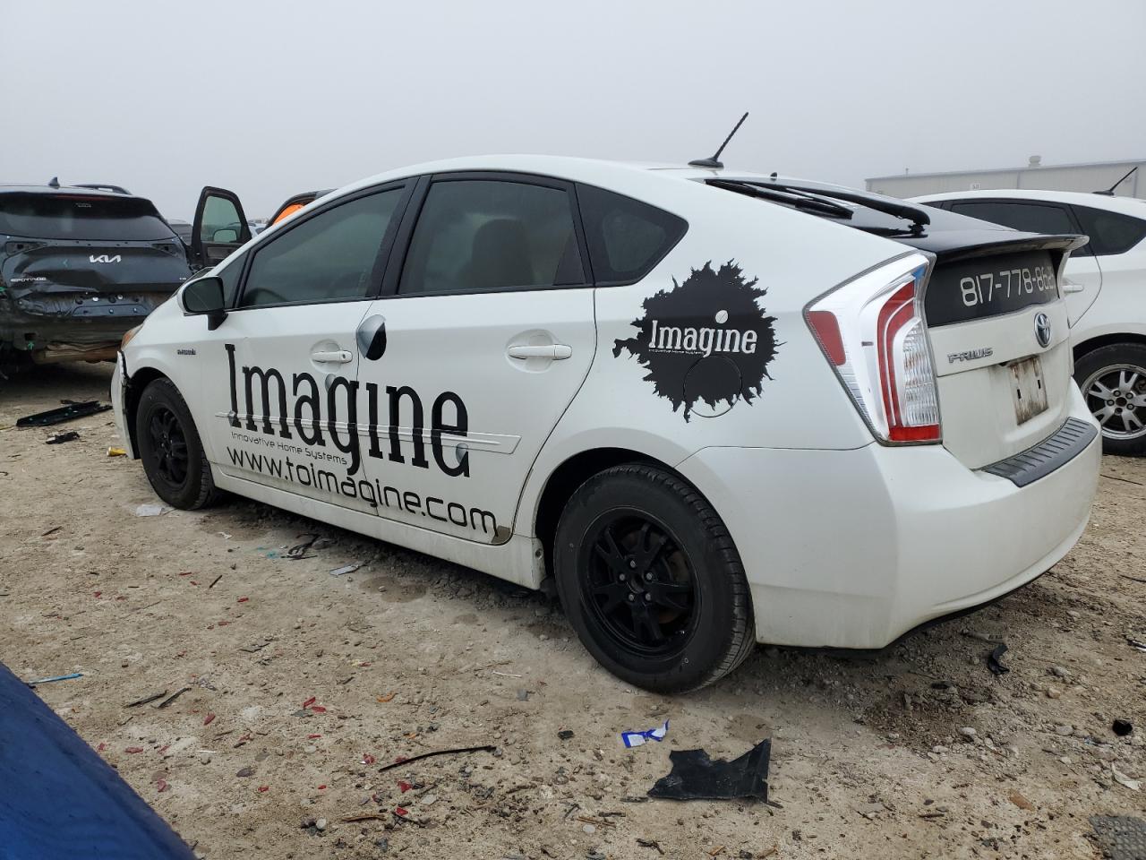 2012 Toyota Prius - Image 2