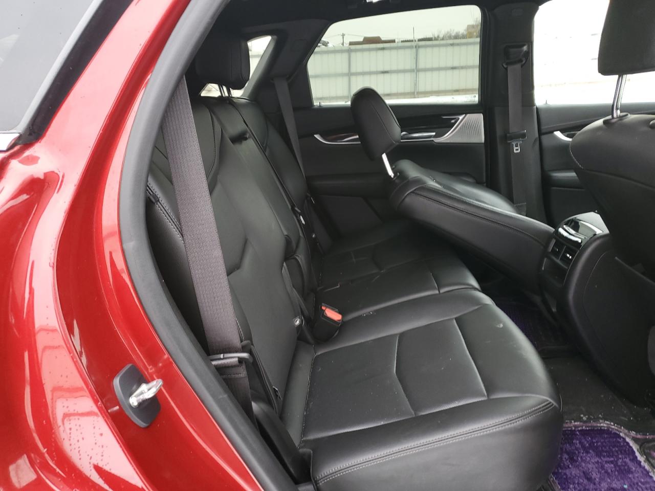 2021 Cadillac XT5 - Image 11