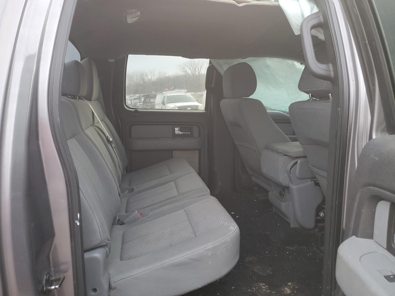 2012 Ford F-150 - Image 10