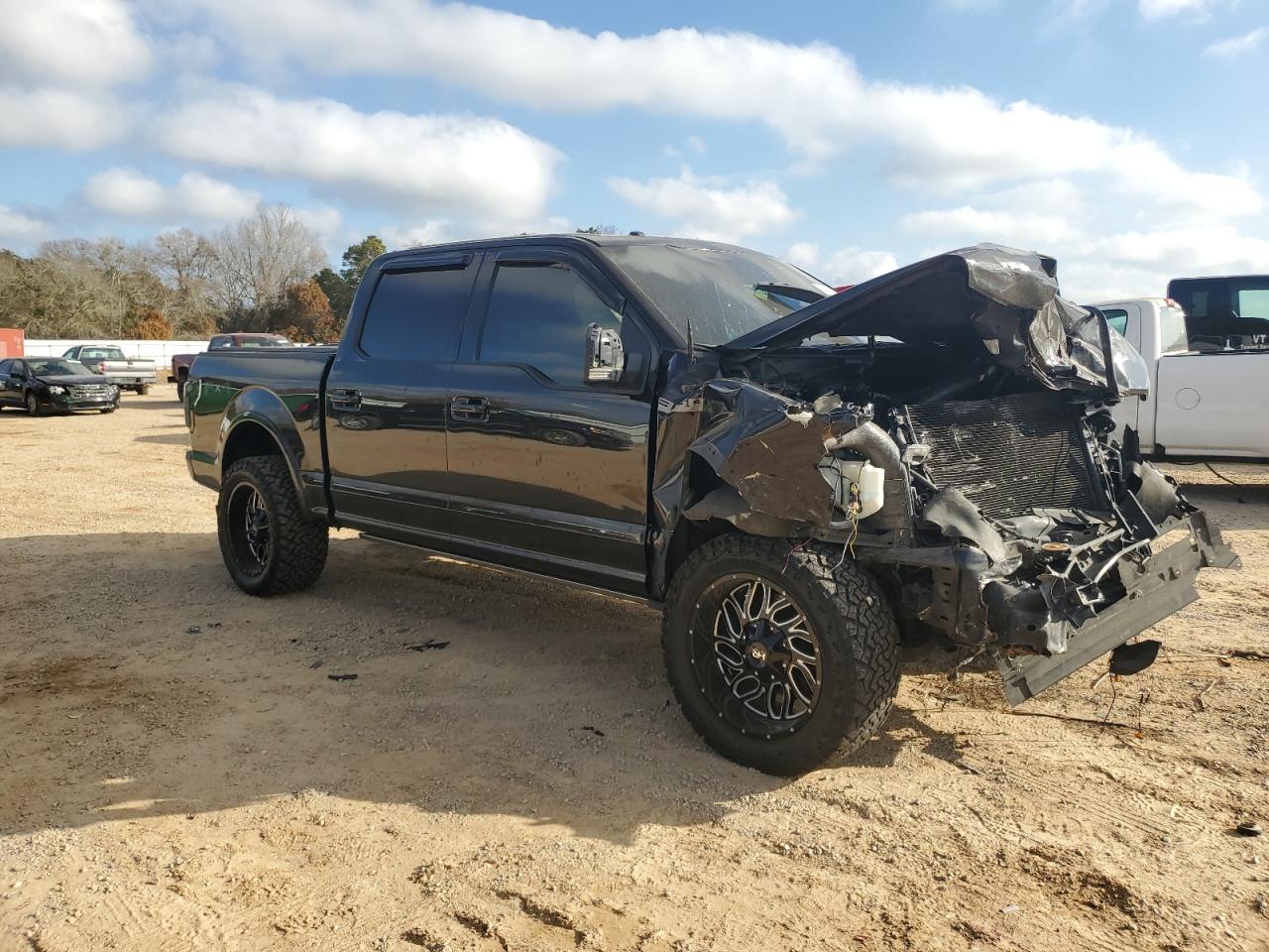 2015 Ford F-150 - Image 4