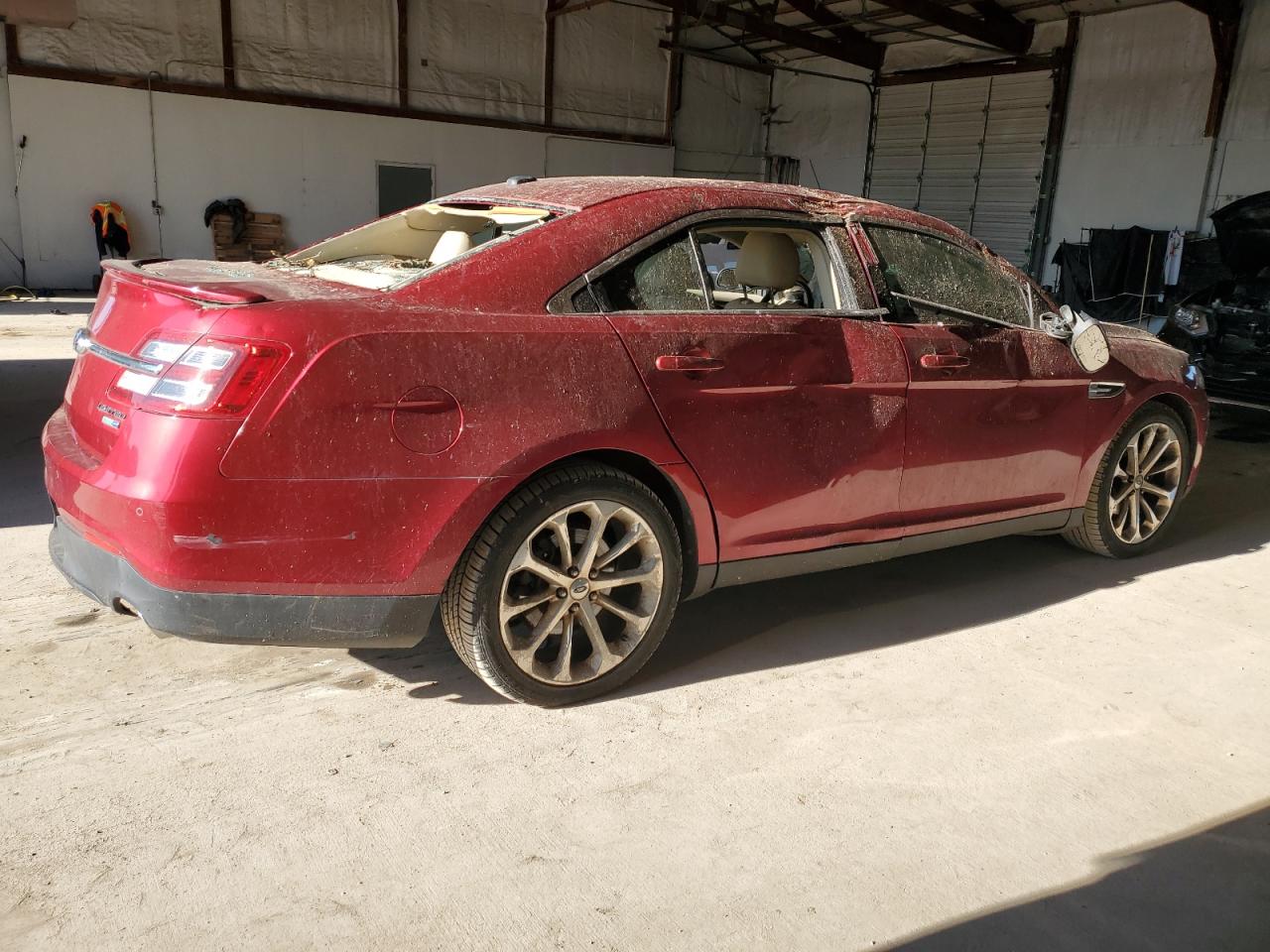 2014 Ford Taurus - Image 3