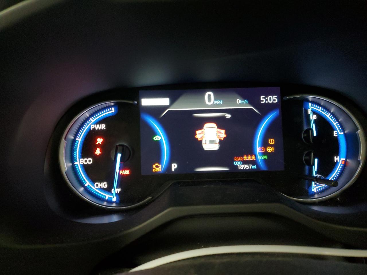 2024 Toyota RAV 4 - Image 9