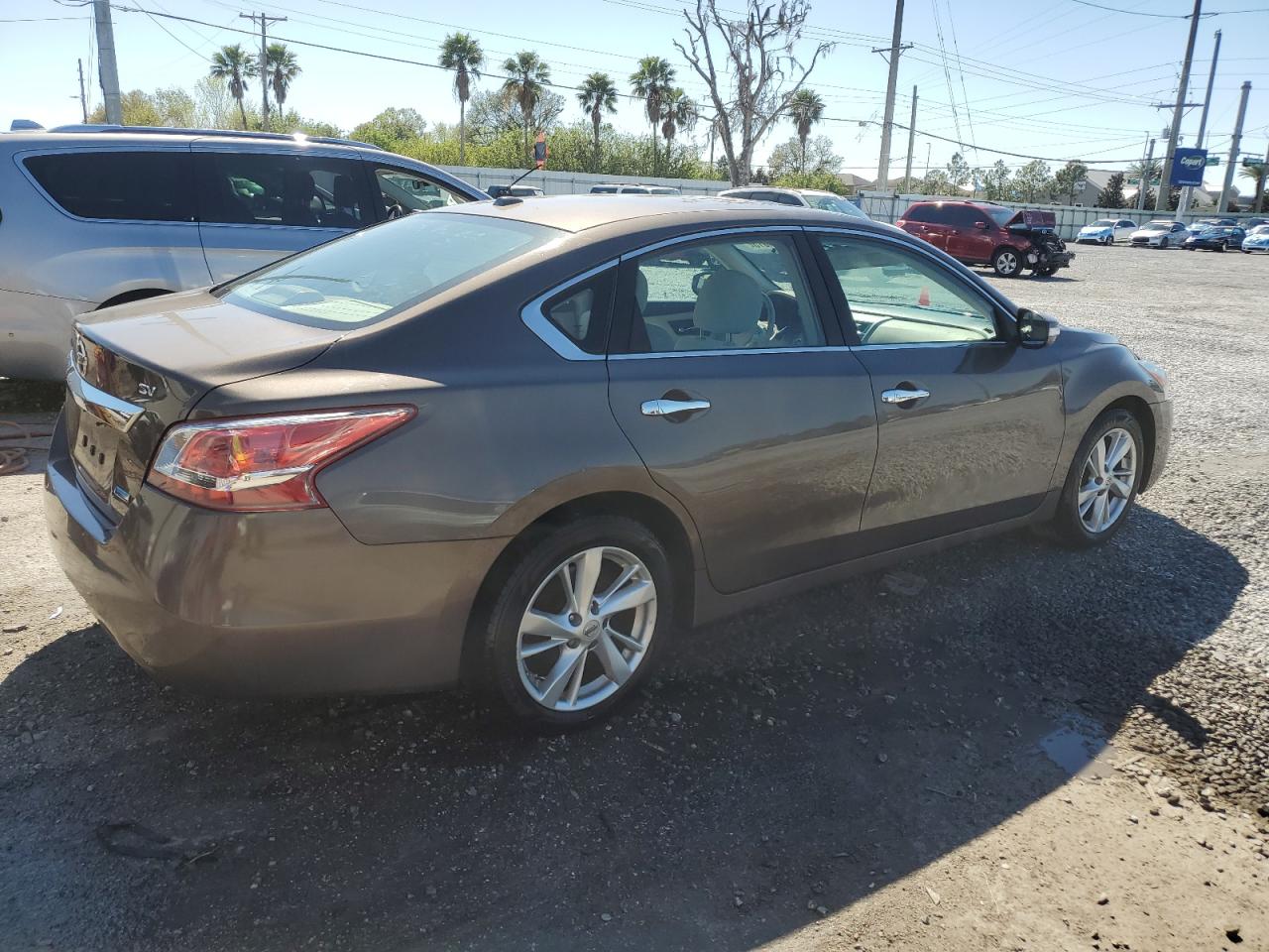 2013 Nissan Altima - Image 3