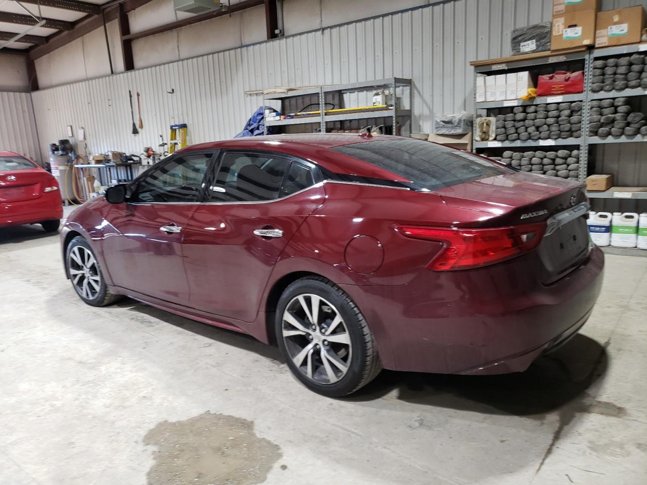 2017 Nissan Maxima - Image 2