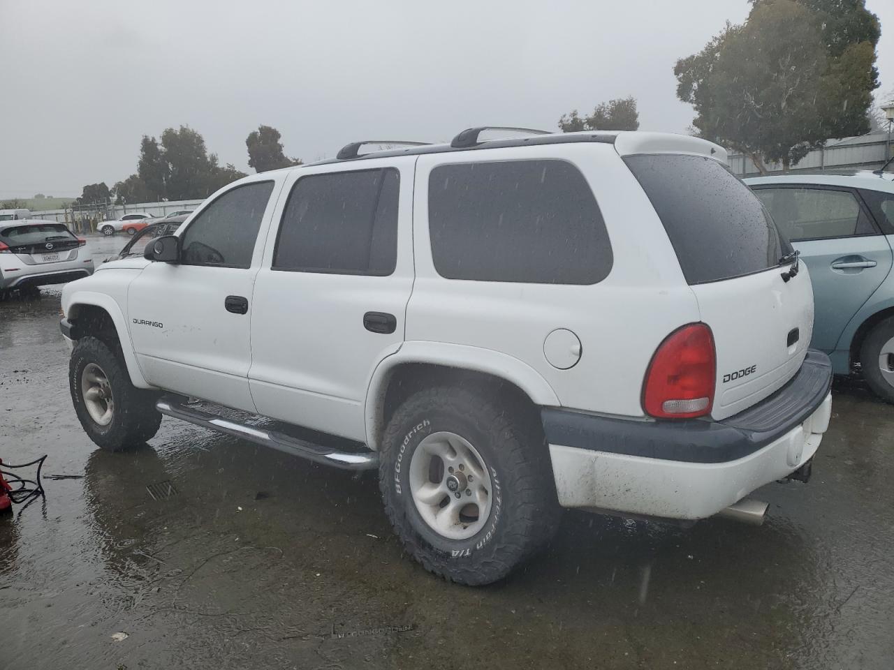 2001 Dodge Durango - Image 2