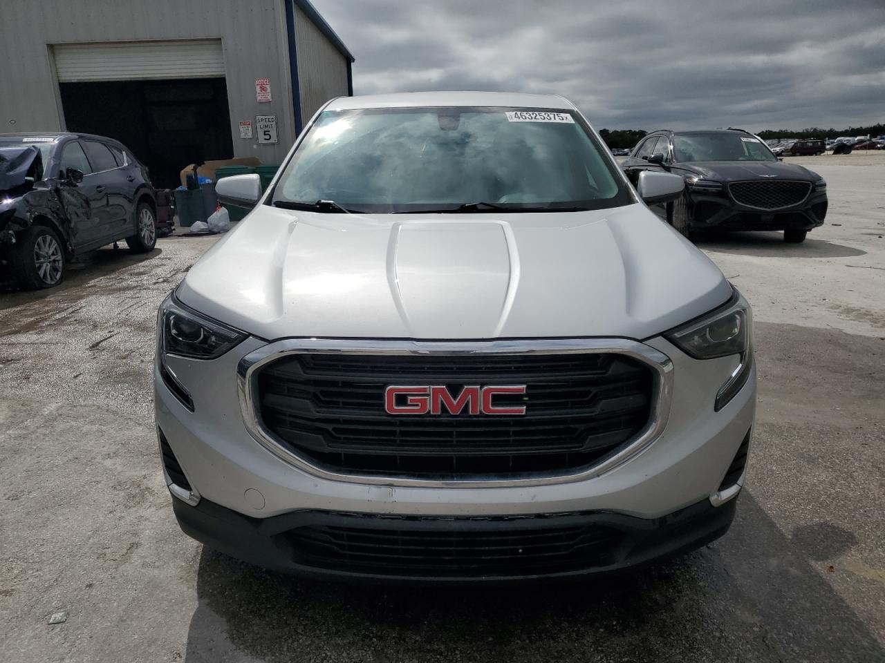 2018 GMC Terrain - Image 5
