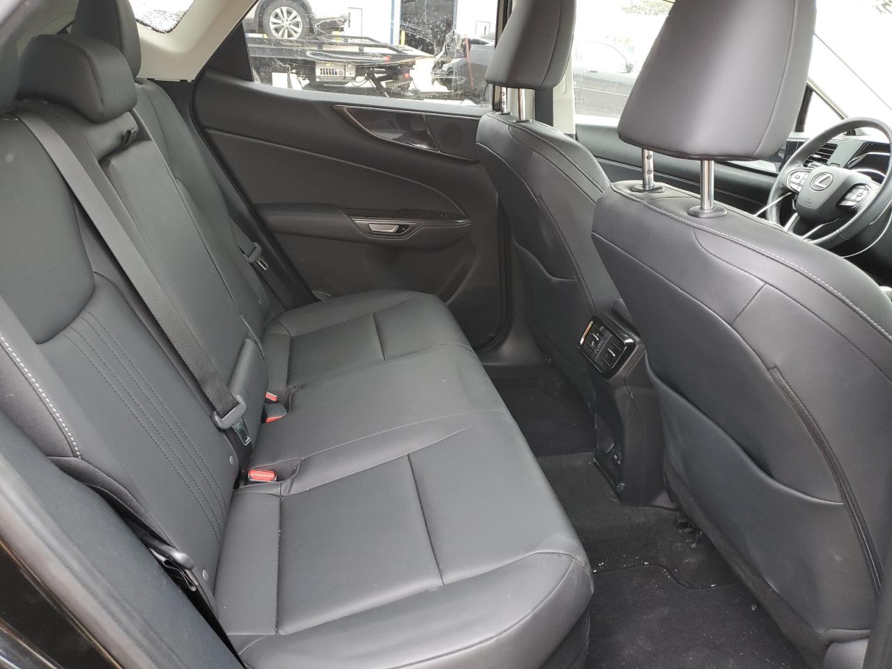 2022 Lexus NX - Image 11
