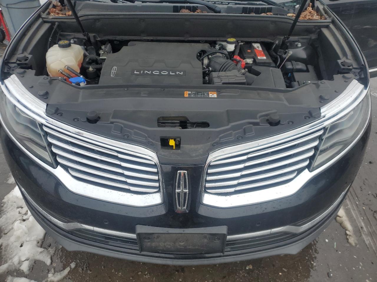 2018 Lincoln MKX - Image 12
