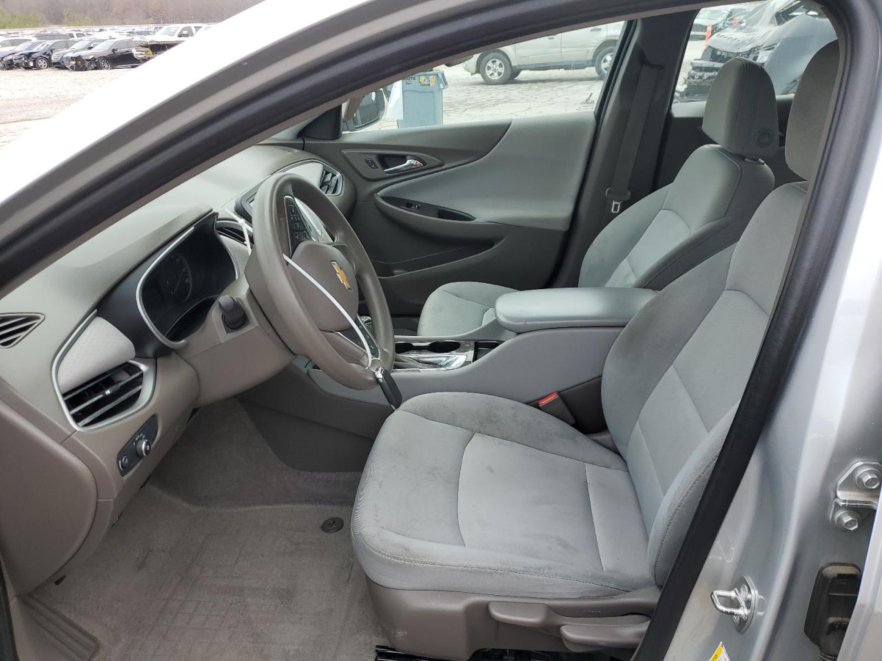 2018 Chevrolet Malibu - Image 7