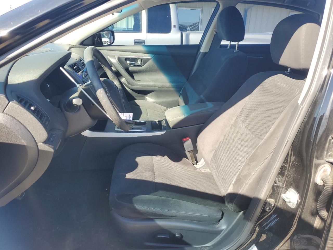 2015 Nissan Altima - Image 7