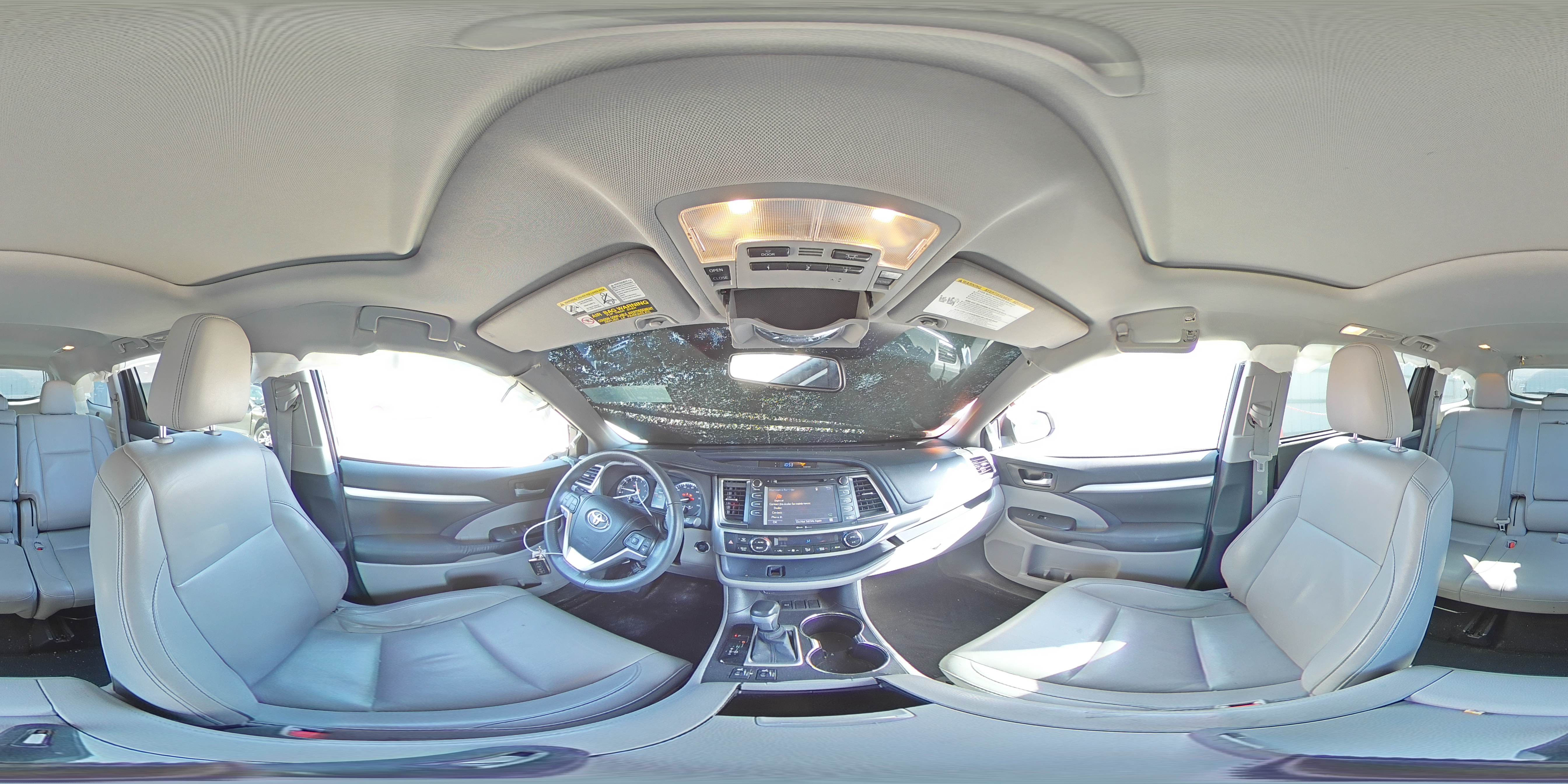 2015 Toyota Highlander - Image 14
