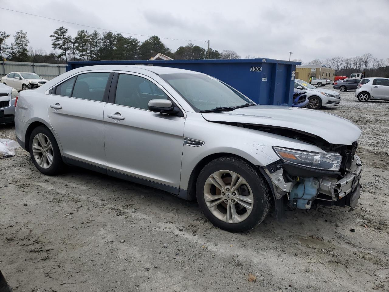 2015 Ford Taurus - Image 4