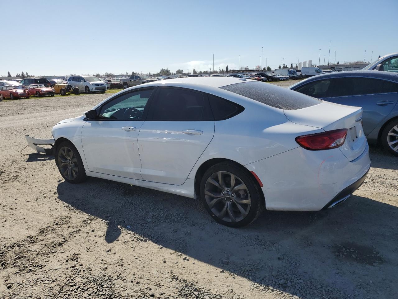 2015 Chrysler 200 - Image 2