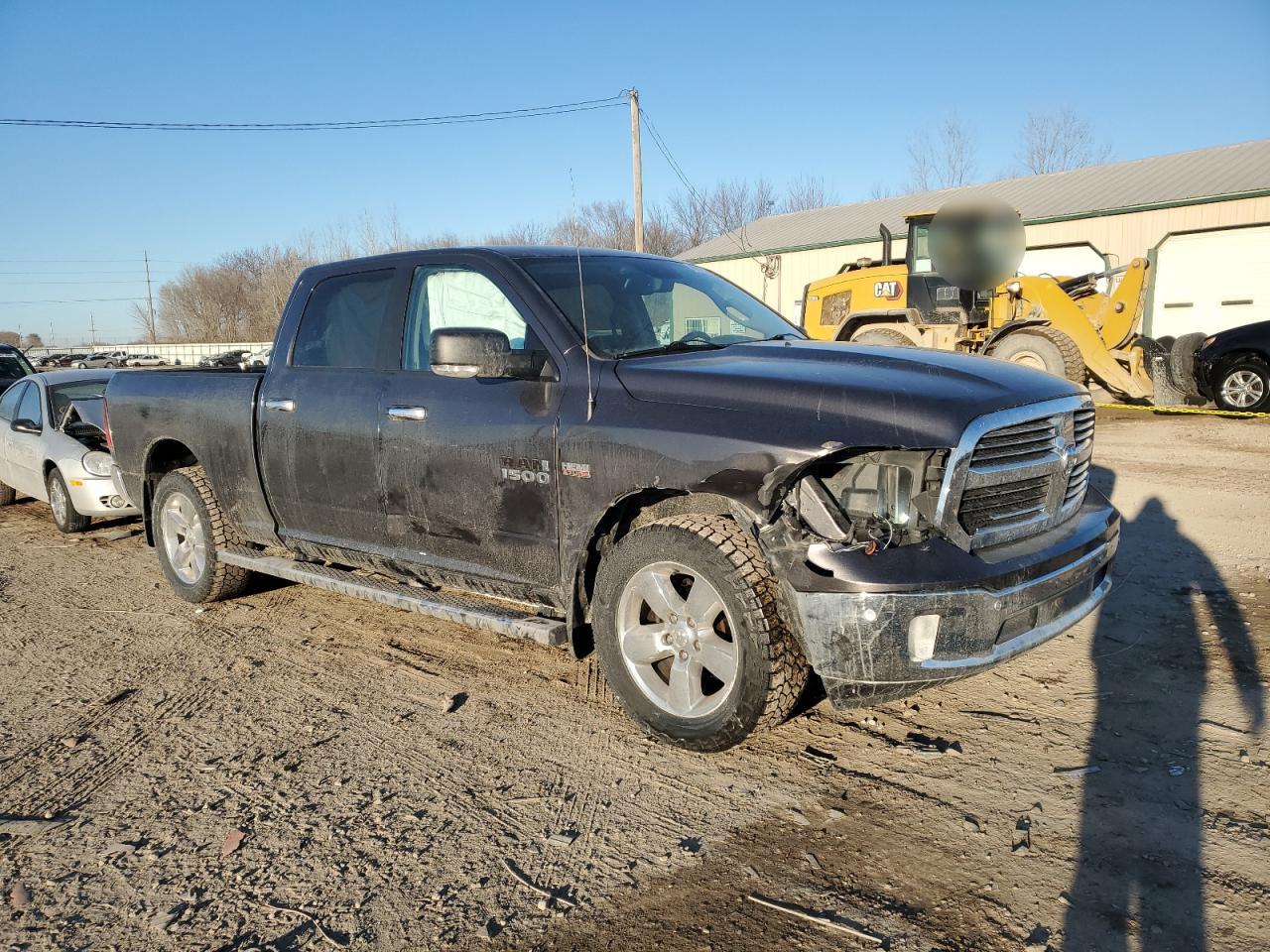 2017 RAM 1500 - Image 4