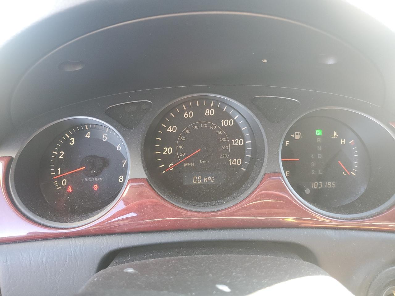 2003 Lexus ES - Image 9