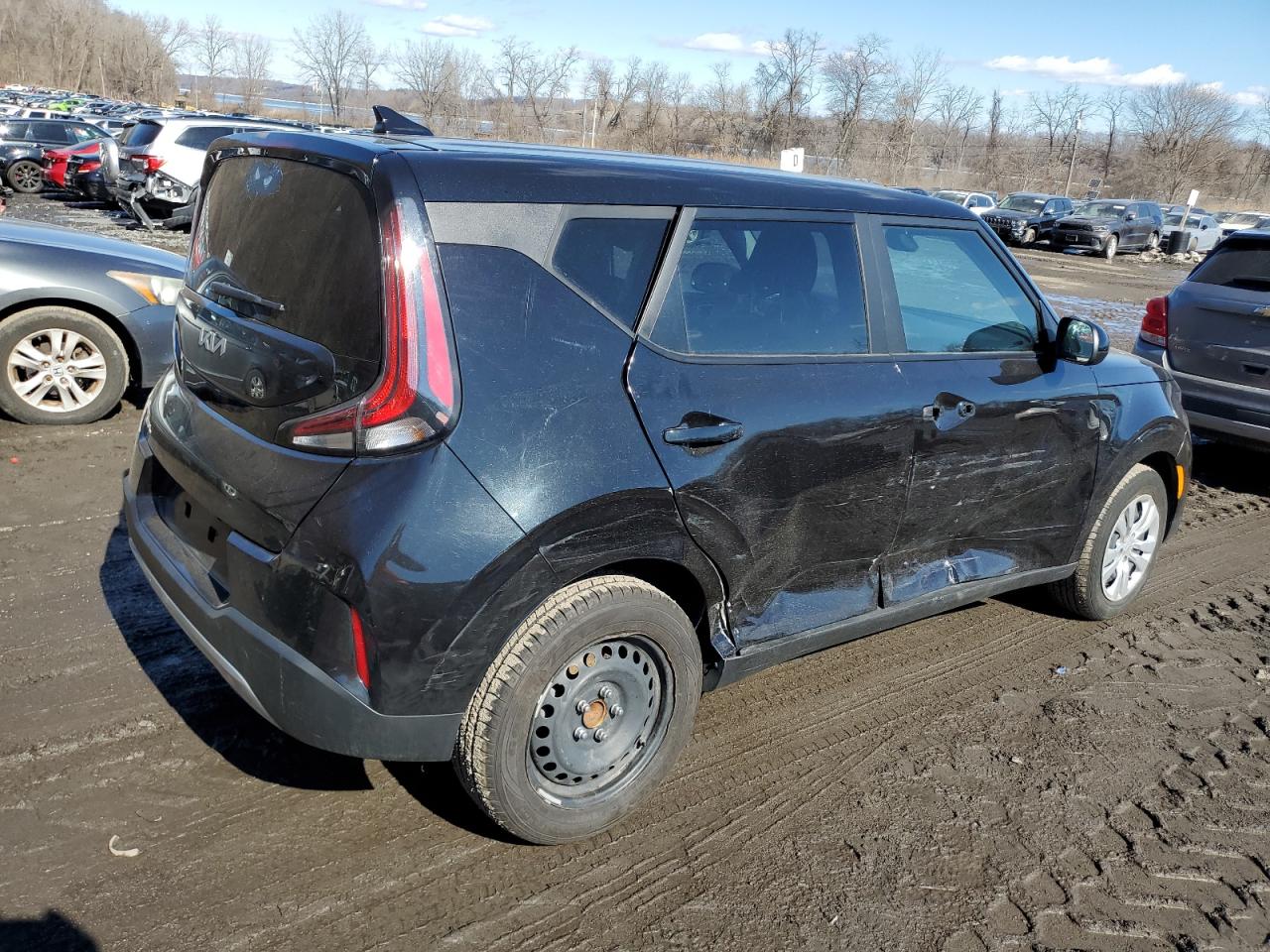 2023 Kia Soul - Image 3