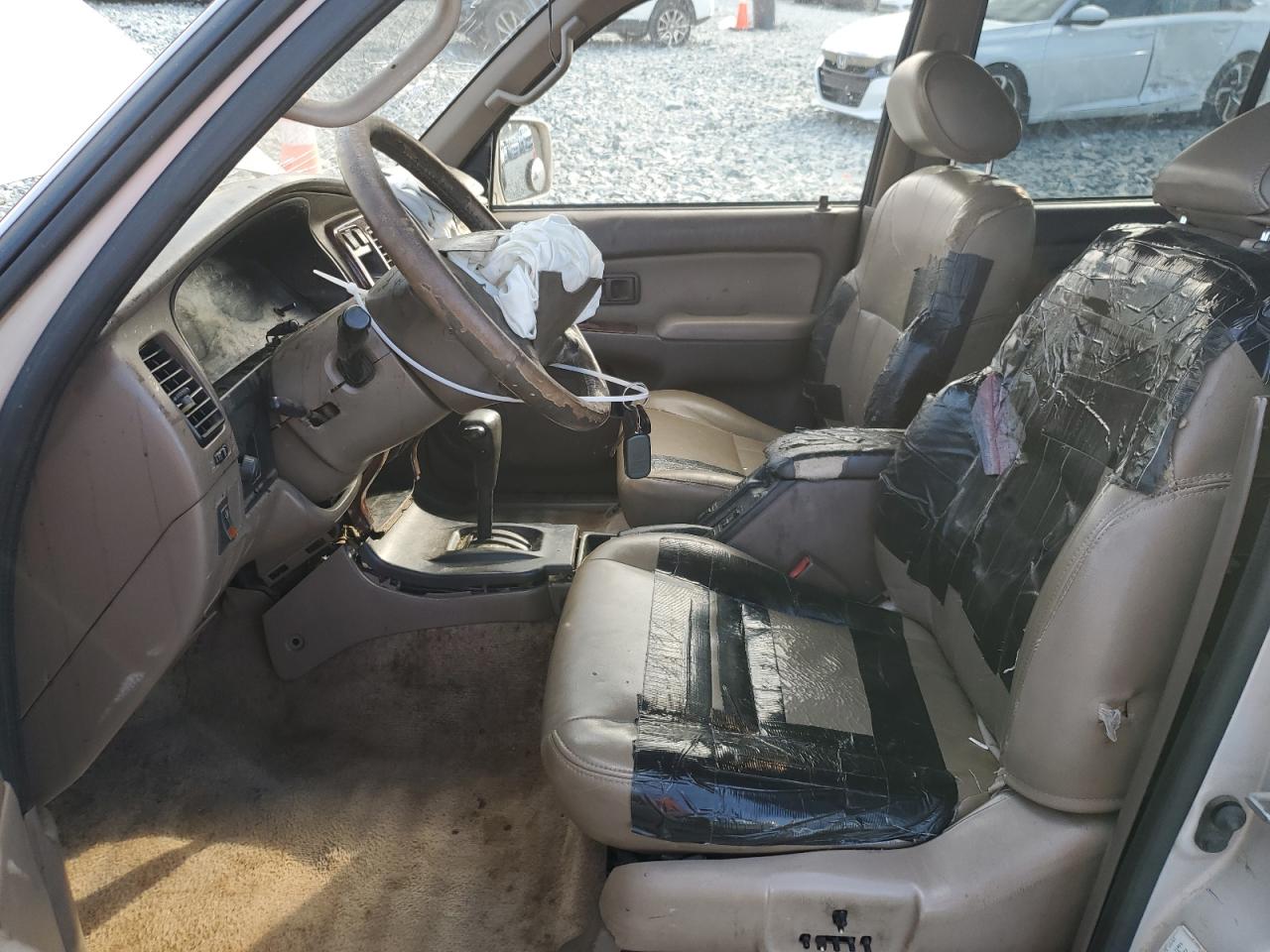 1998 Toyota 4Runner - Image 7