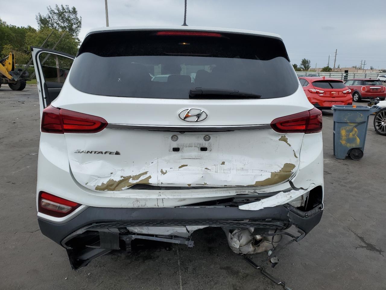 2019 Hyundai Santa Fe - Image 6