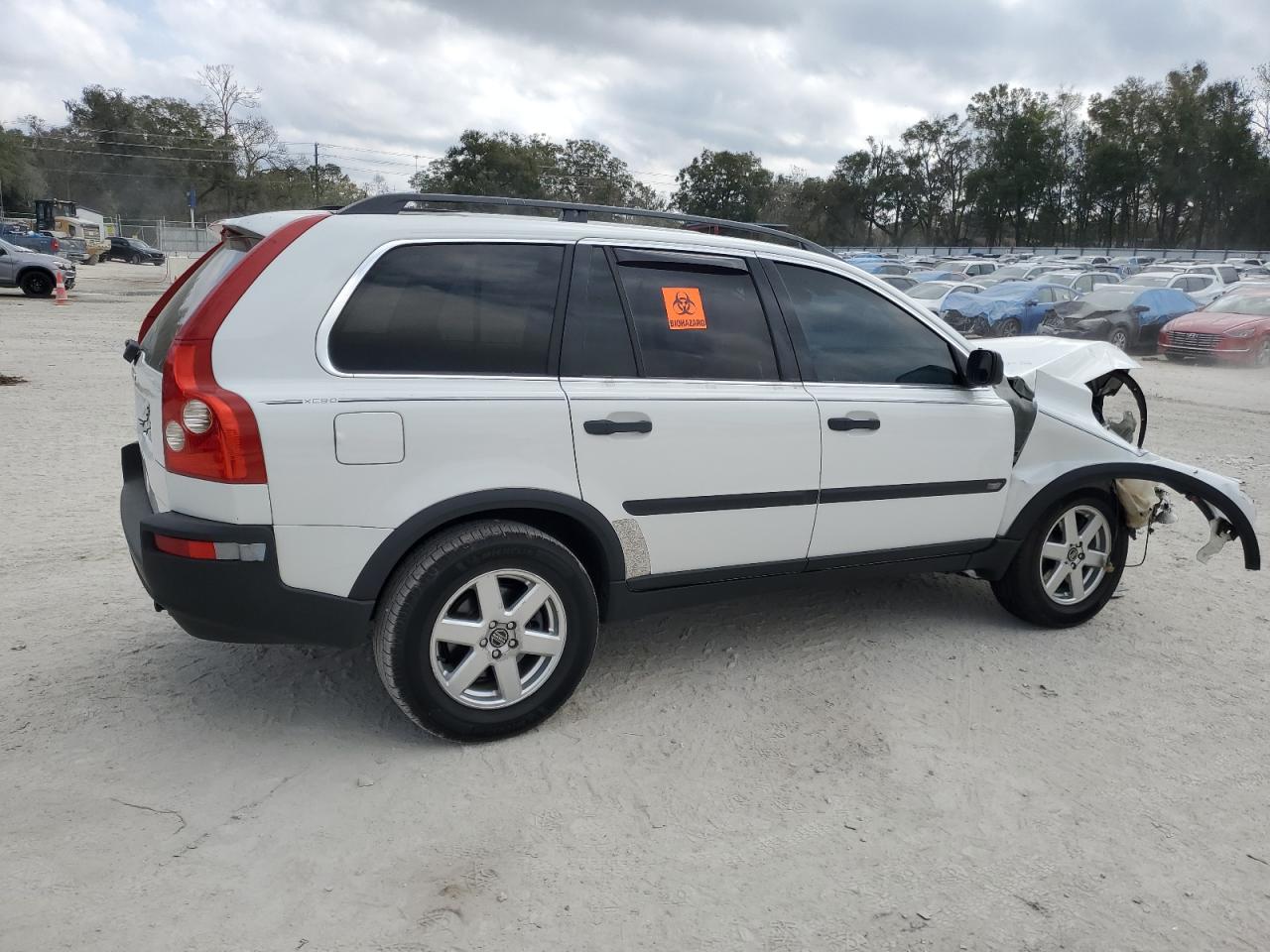 2006 Volvo XC90 - Image 3