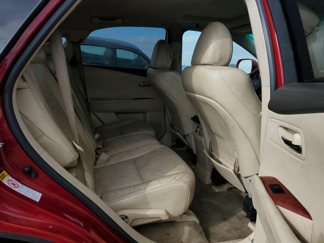 2010 Lexus RX - Image 10