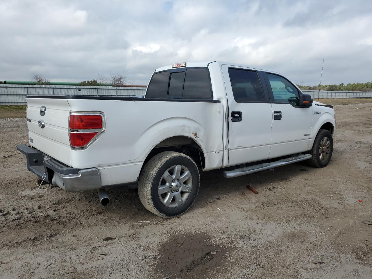 2014 Ford F-150 - Image 3
