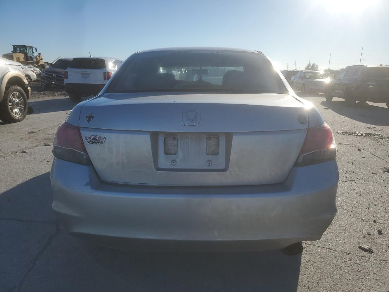 2009 Honda Accord - Image 6