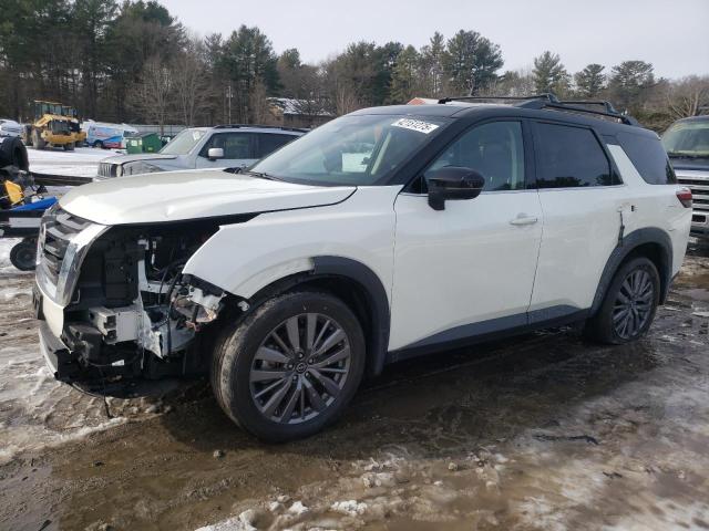 NISSAN PATHFINDER 2024