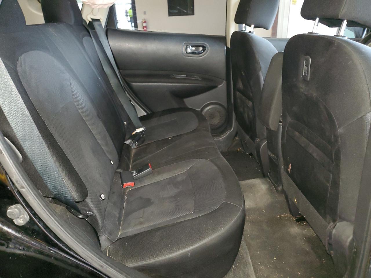 2013 Nissan Rogue - Image 11
