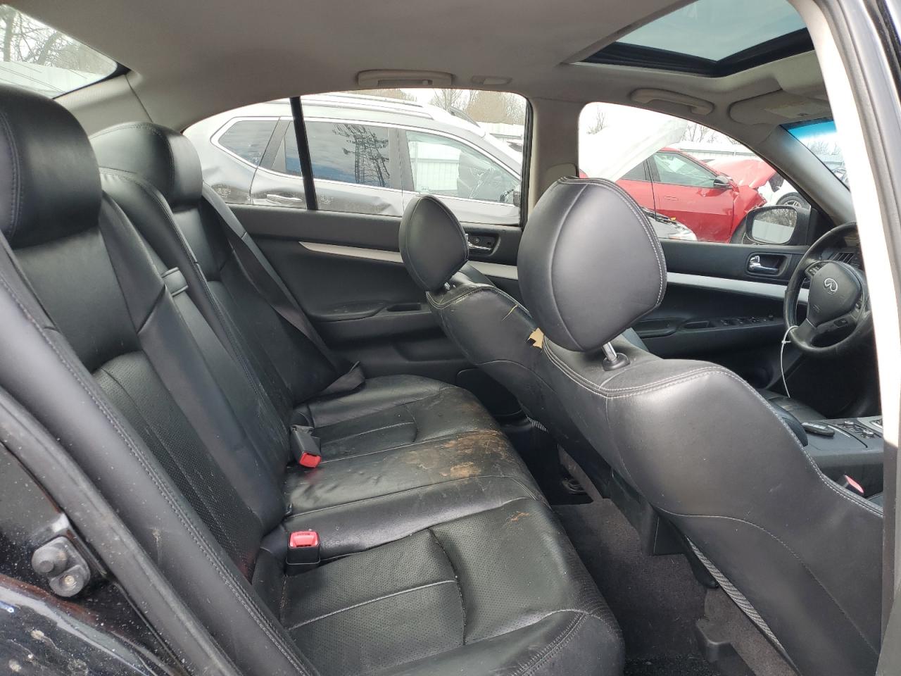2009 Infiniti G - Image 10
