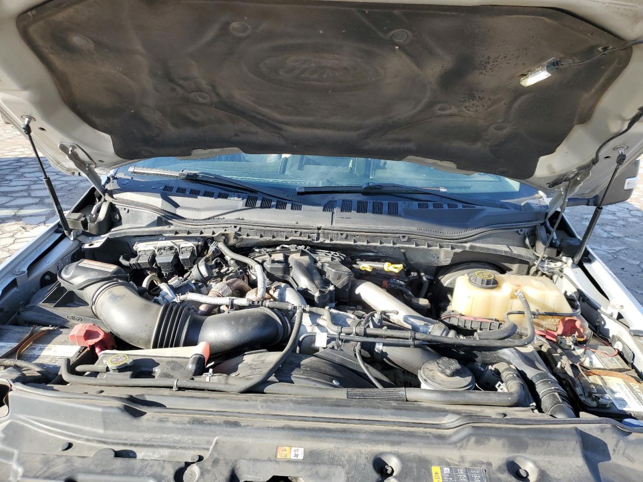 2017 Ford F250 - Image 12