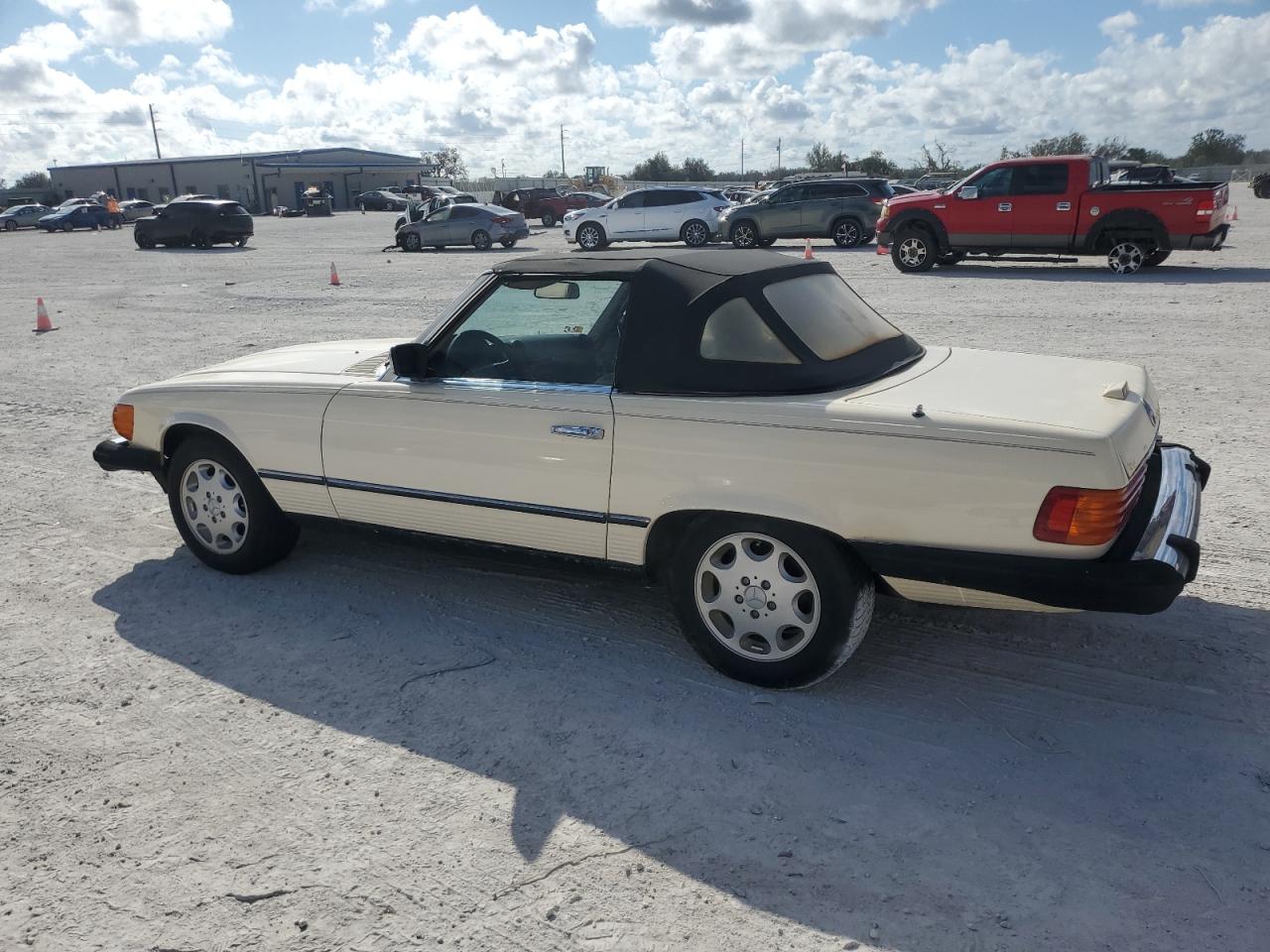 1985 Mercedes-Benz SL-klasse - Image 2