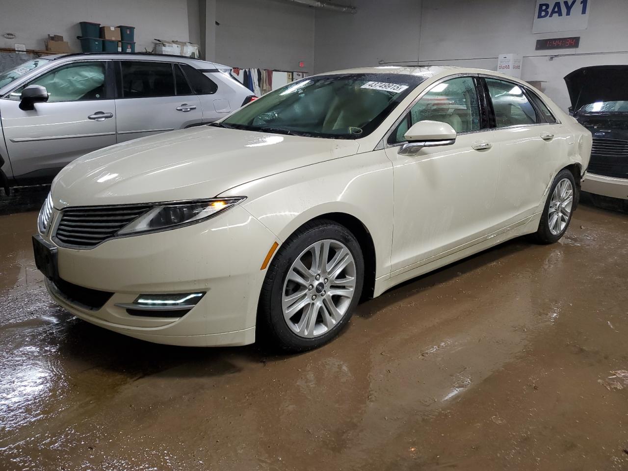 2014 Lincoln MKZ - Image 1
