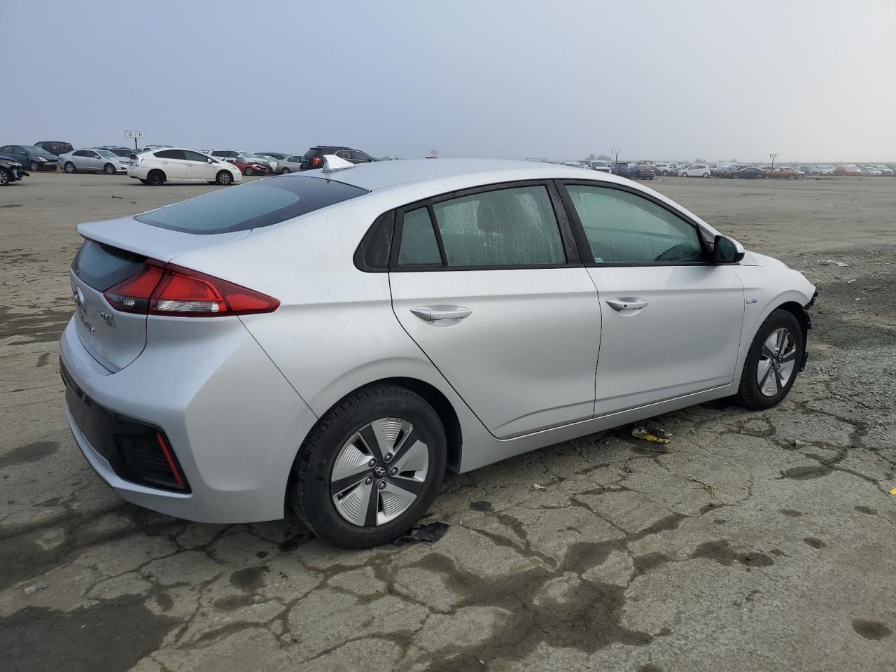 2018 Hyundai IONIQ - Image 3