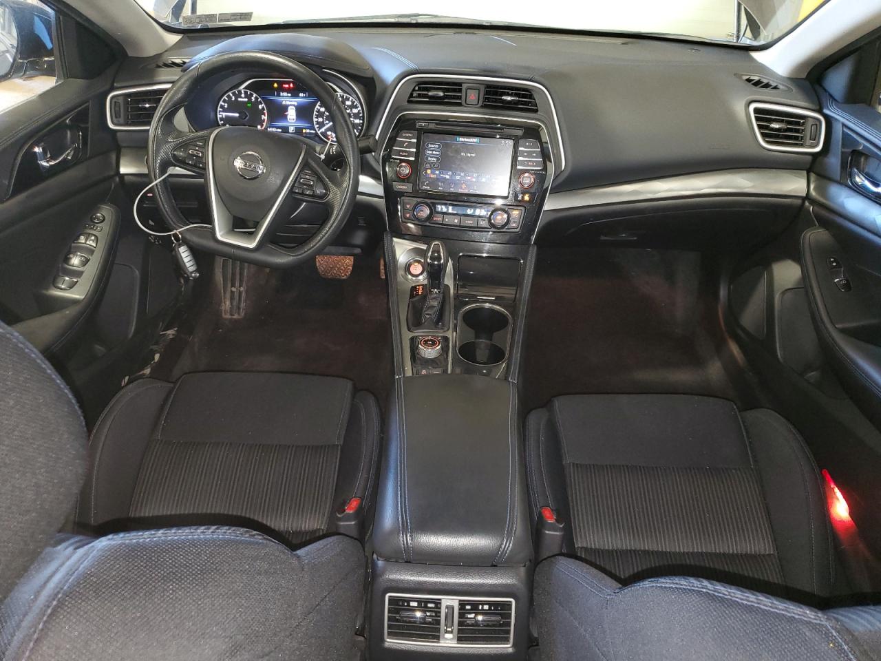 2019 Nissan Maxima - Image 8